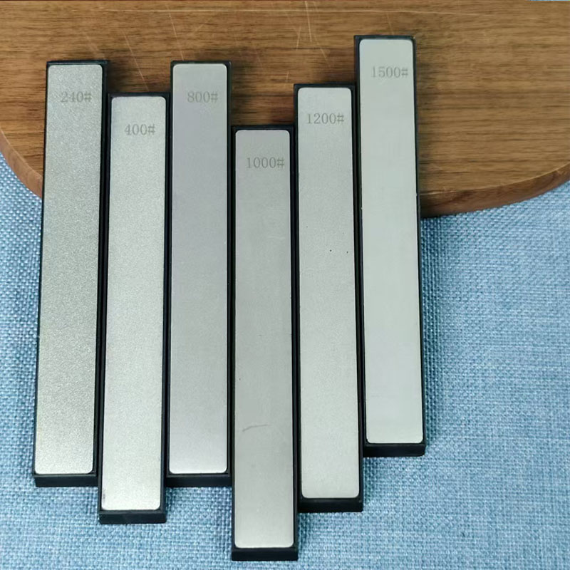 Zestaw 4 kamieni diamentowych  – Commercial Kitchen Knife Set recenzja i cena