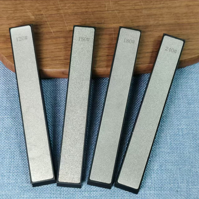 Zestaw 4 kamieni diamentowych  – Commercial Kitchen Knife Set recenzja i cena